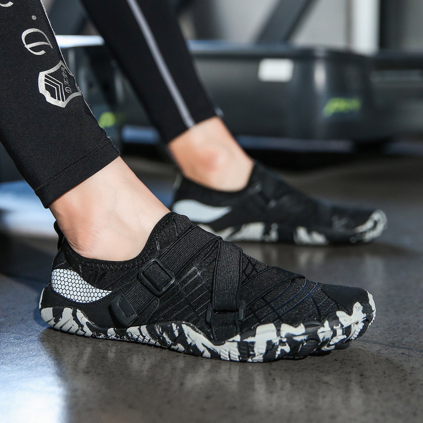 Outdoor Wading Shoes Five-finger Swimming Shoes - Hikerlife